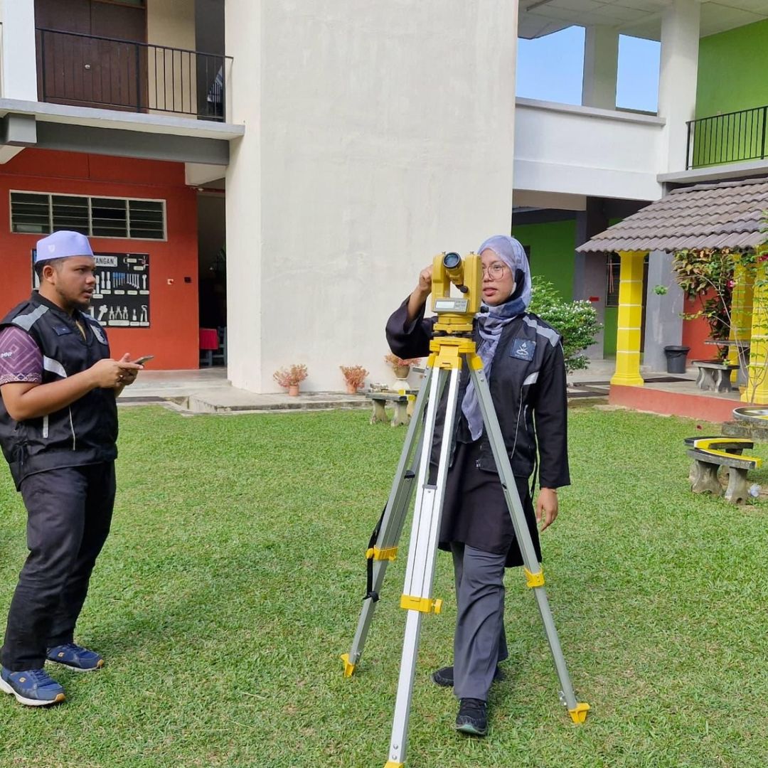 Semakan Arah Kiblat di SK Pulau Serai, Pekan Pahang