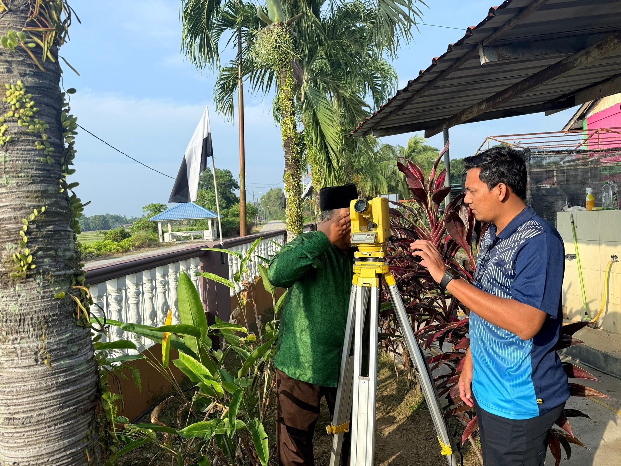 Semakan Permohonan Penentuan Arah Kiblat  SK Maulana Pekan